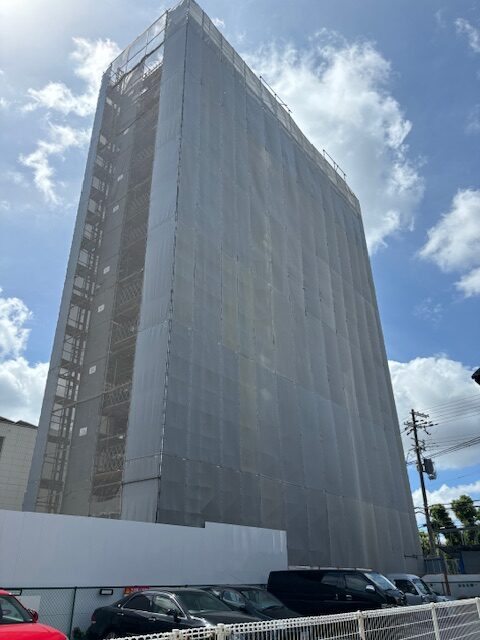 マンション新築工事（足場）